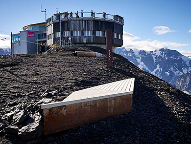 OLWO Sitzbank Schilthorn 018 web Hauptbild